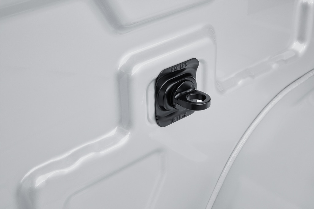 Anillos de amarre negros para Chevrolet Cheyenne ZR2 BISON 2024